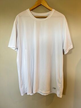 New Balance Men's White Short-Sleeve Athletic Tee